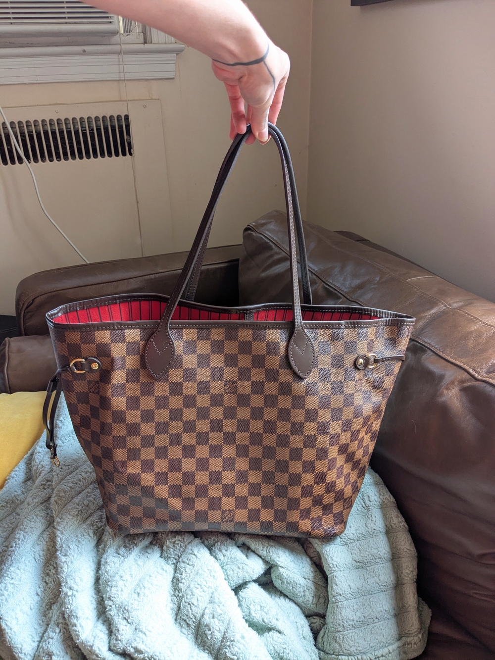 Louis Vuitton 2017 Chocolate Damier Ebene Neverfull With Red Striped Lining NWOT